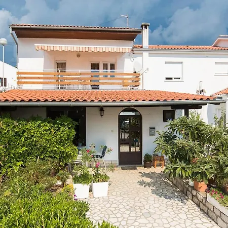 Apartmani Vera Crikvenica Exterior photo